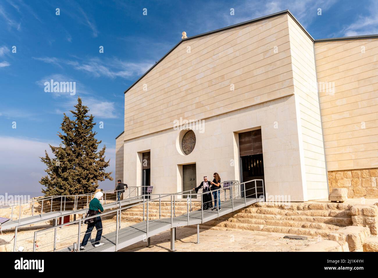 Église commémorative Moses, Mt Nebo, Jordanie. Banque D'Images