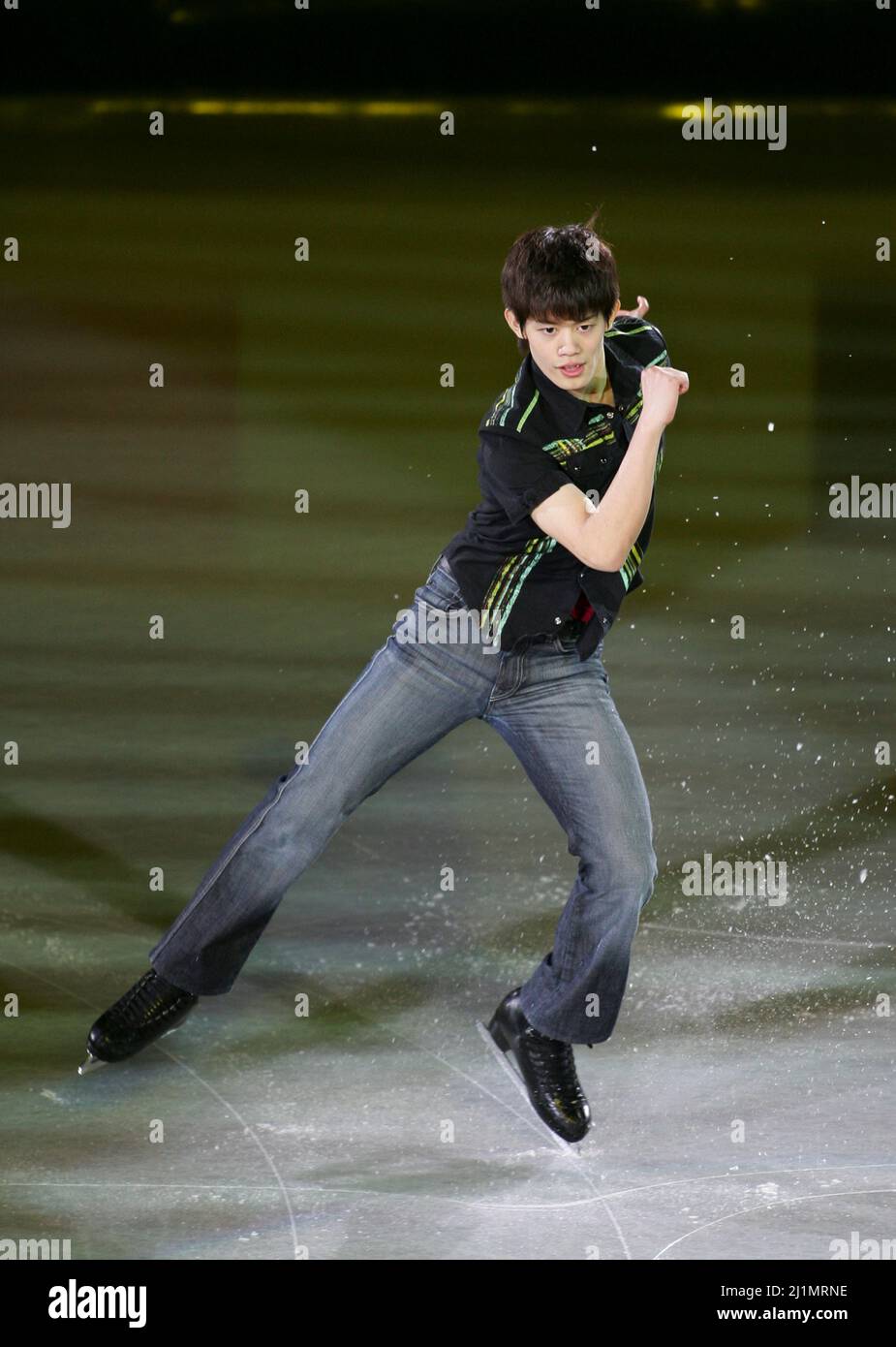 14 déc 2008-Goyang, Corée du Sud-Japon Takahiko Kozuka se produit lors du gala de l'exposition finale 2008/2009 du Grand Prix de patinage artistique de l'UIP à Goyang près de Séoul le 14 décembre 2008. Banque D'Images
