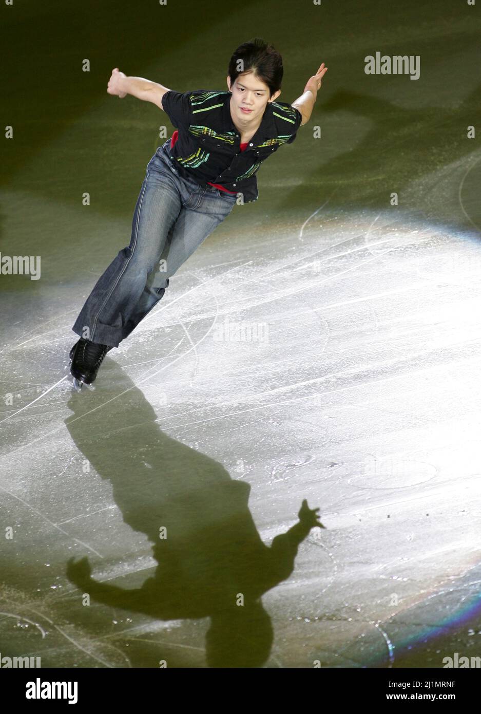 14 déc 2008-Goyang, Corée du Sud-Japon Takahiko Kozuka se produit lors du gala de l'exposition finale 2008/2009 du Grand Prix de patinage artistique de l'UIP à Goyang près de Séoul le 14 décembre 2008. Banque D'Images