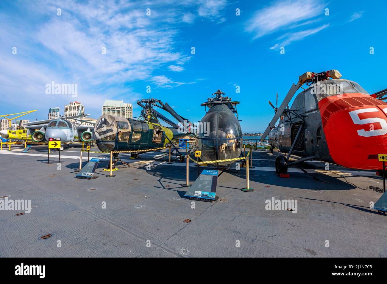 San Diego, Californie, États-Unis - JUILLET 2018 : hélicoptères sur le musée USS Midway Battleship Aviation. Banque D'Images