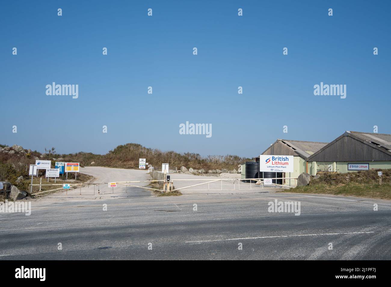 British Lithium, à St Austell, en Cornouailles, au Royaume-Uni, une usine pilote visant à fournir de nouveaux gigalactories britanniques, qui produiront des batteries pour les véhicules électriques. Le granite de St Austell est la plus grande ressource de lithium d'Europe centrale et occidentale. Banque D'Images