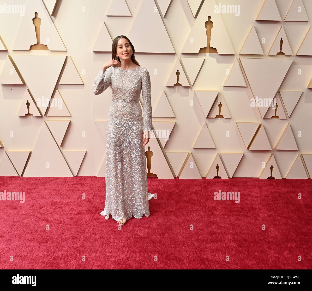 Los Angeles, États-Unis. 28th mars 2022. Alana Haim arrive pour les Academy Awards 94th au Dolby Theatre, dans la section Hollywood de Los Angeles, le dimanche 27 mars 2022. Photo de Jim Ruymen/UPI crédit: UPI/Alay Live News Banque D'Images