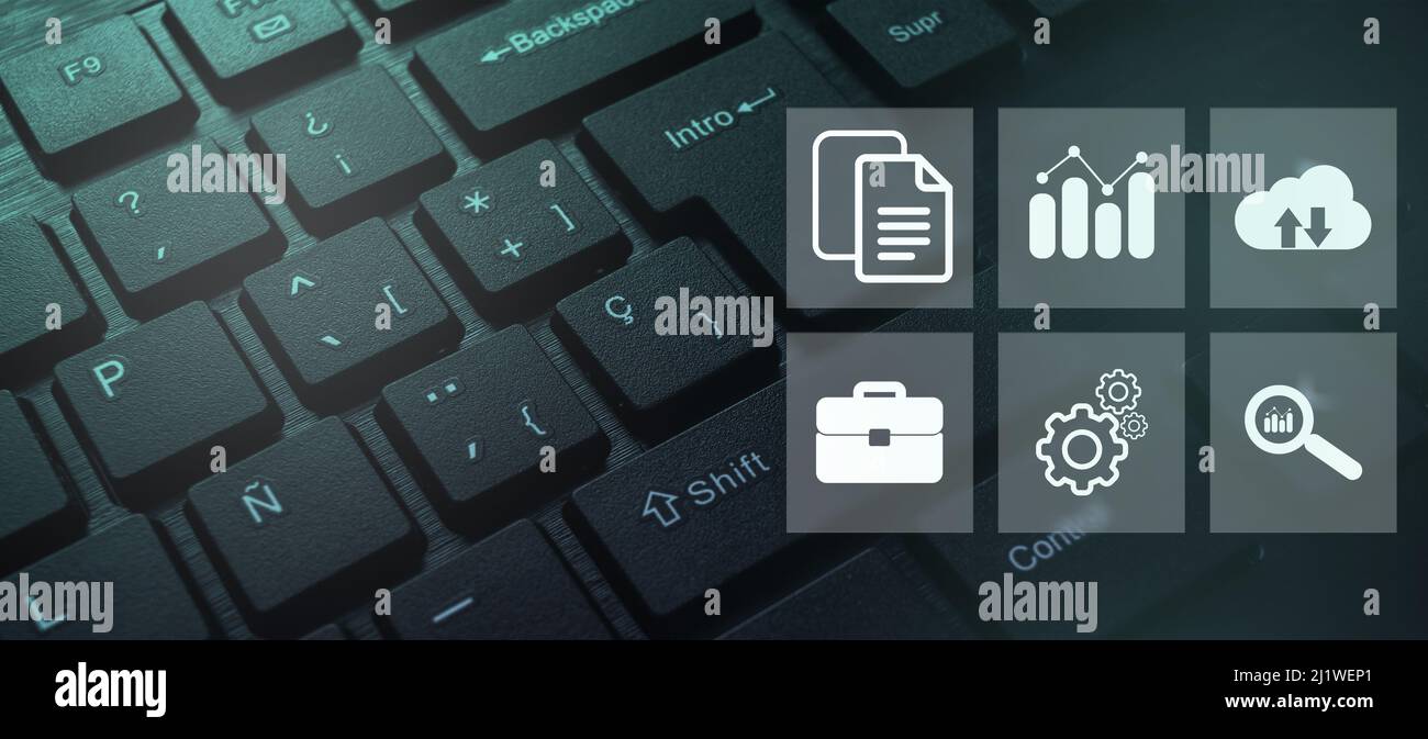 Clavier avec interface d'administration numérique. Concept de système de gestion des documents. Technologie d'entreprise. Base de données de documentation en ligne. Banque D'Images