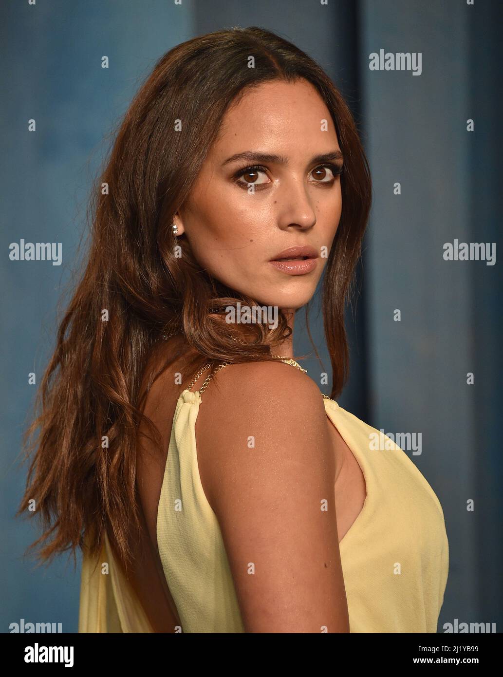 Adria Arjona au Vanity Fair Oscar Party 2022 organisé par le rédacteur en chef Radhika Jones au Wallis Annenberg Center for the Performing Arts le 27 mars 2022 à Beverly Hills, CA. © OConnor-Arroyo/AFF-USA.com crédit: AFF/Alamy Live News Banque D'Images