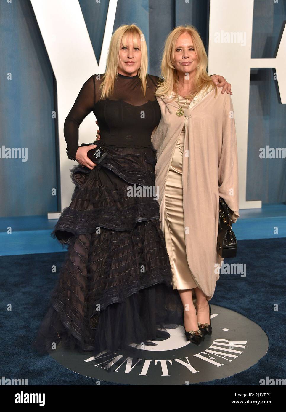 Patricia Arquette et Rosanna Arquette au Vanity Fair Oscar Party 2022 organisé par le rédacteur en chef Radhika Jones au Wallis Annenberg Center for the Performing Arts le 27 mars 2022 à Beverly Hills, CA. © OConnor-Arroyo/AFF-USA.com crédit: AFF/Alamy Live News Banque D'Images