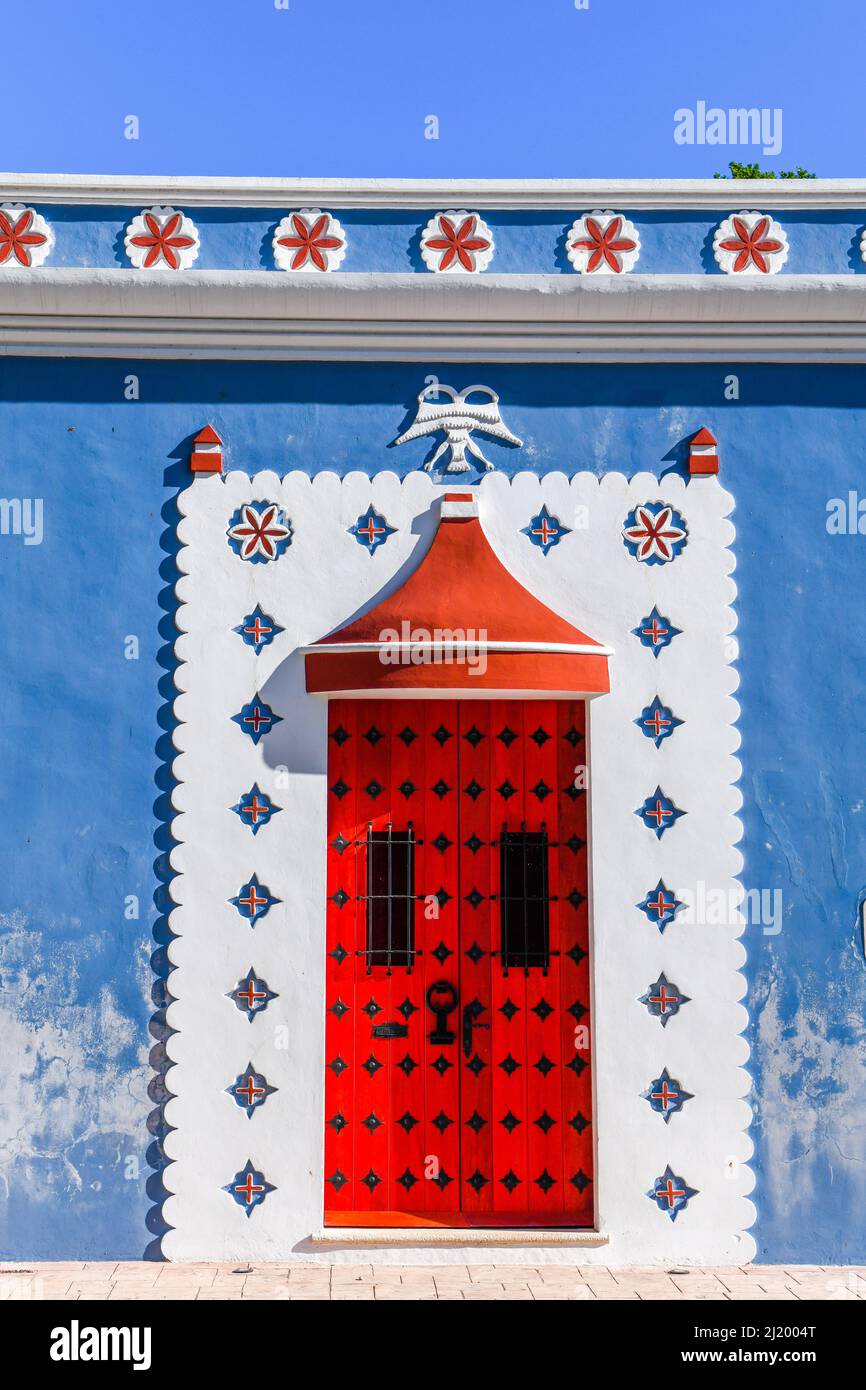 Maison restaurée de l'époque coloniale dans la petite ville d'Uayma, Yucatan, Mexique Banque D'Images