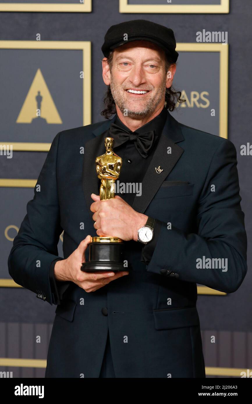 LOS ANGELES - 27 MARS : Troy Kotsur à l'Academy Awards 94th au Dolby Theatre le 27 mars 2022 à Los Angeles, CA Banque D'Images