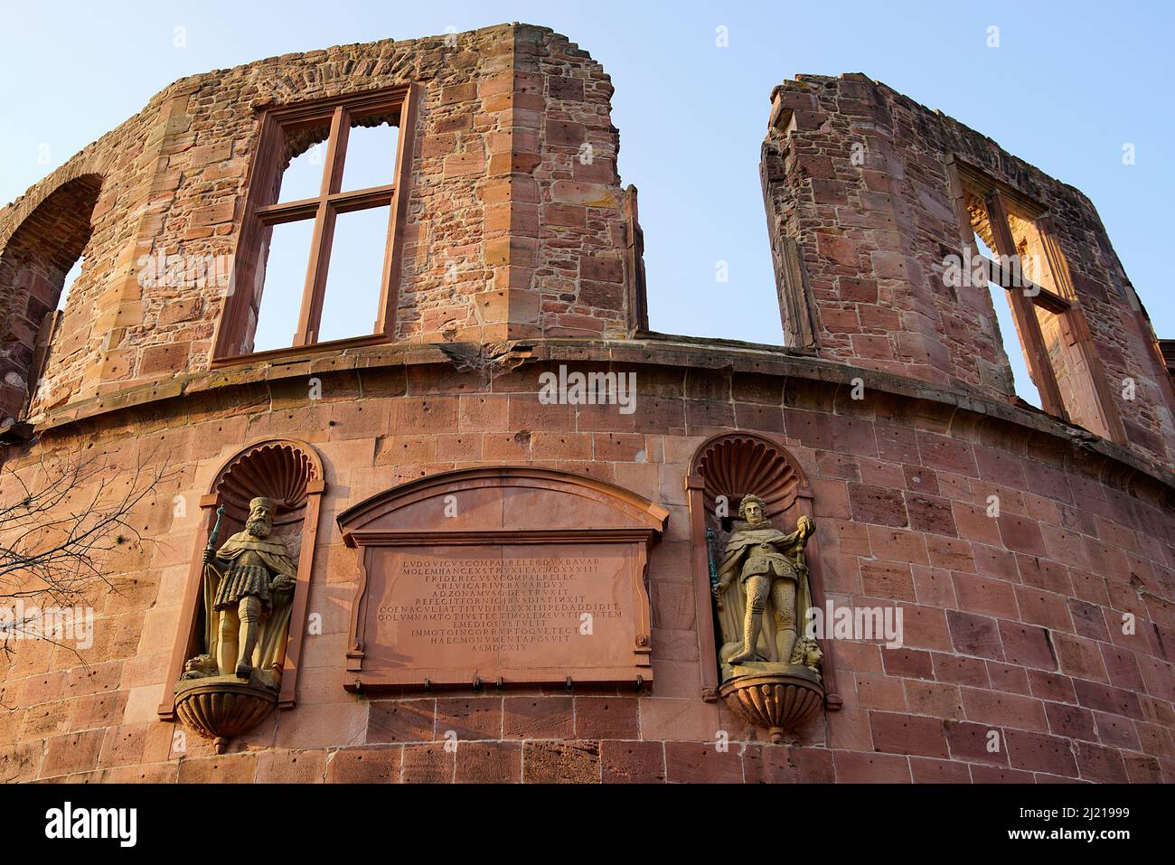 Le Ch teau De Heidelberg Heidelberg Schloss Est Une Ruine Et Un Point le-ch-teau-de-heidelberg-heidelberg-schloss-est-une-ruine-et-un-point