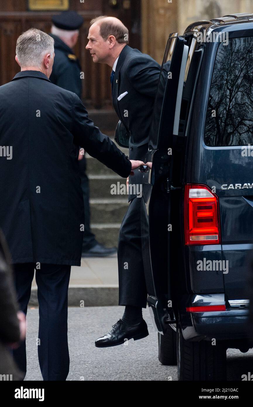 Londres, Royaume-Uni. 29 mars 2022. Le Prince Edward arrive à l'abbaye de Westminster pour le service de Thanksgiving pour la vie de S.A.R. le prince Philip, duc d'Édimbourg. Credit: Stephen Chung / Alamy Live News Banque D'Images