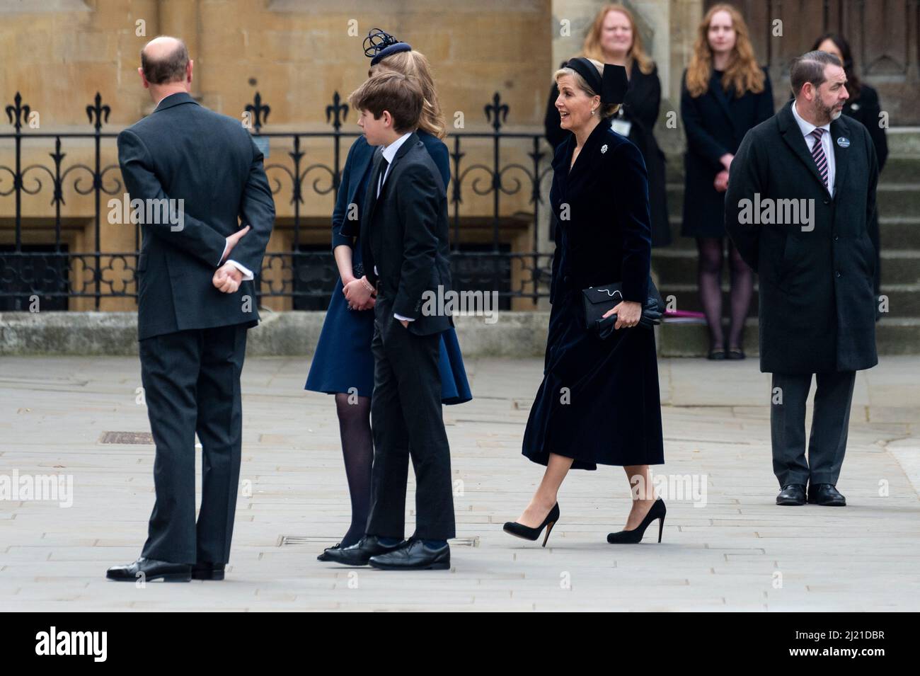 Londres, Royaume-Uni. 29 mars 2022. Le prince Edwar, Sophie, comtesse de Wessex, Lady Louise Windsor et James, vicomte Severn, arrivent à l'abbaye de Westminster pour le service de Thanksgiving pour la vie de HRH le prince Philip, duc d'Édimbourg. Credit: Stephen Chung / Alamy Live News Banque D'Images