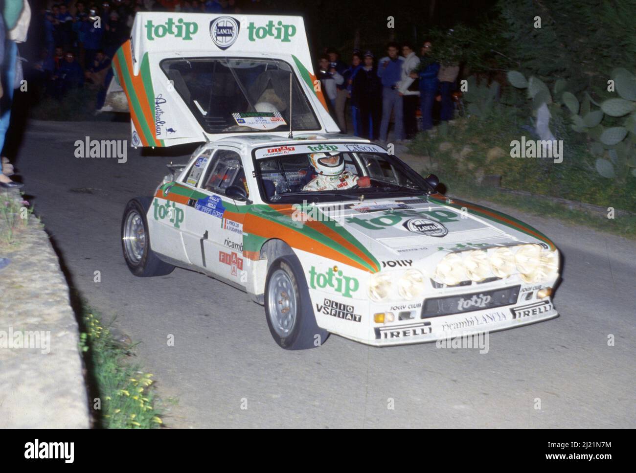 Problèmes pour Adartico Vudafieri (ITA) Luigi Pirollo (ITA) Lancia ...