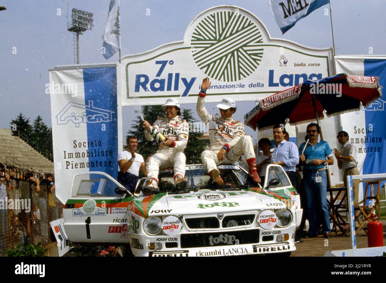 Adartico Vudafieri (ITA) Luigi Pirollo (ITA) Lancia Rally 037 GRB Jolly ...