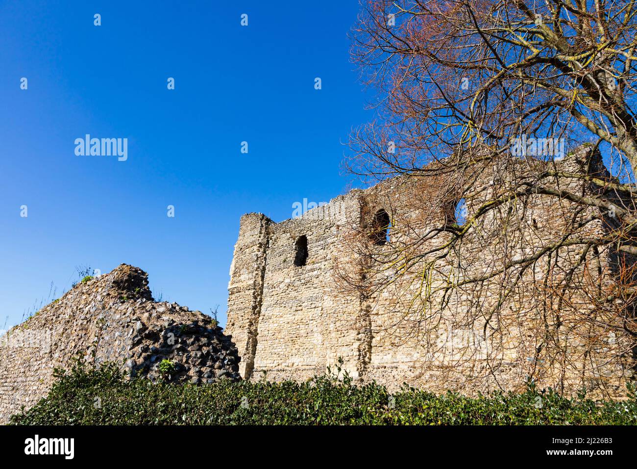 Les ruines du château de Canterbury, Kent, Angleterre Banque D'Images