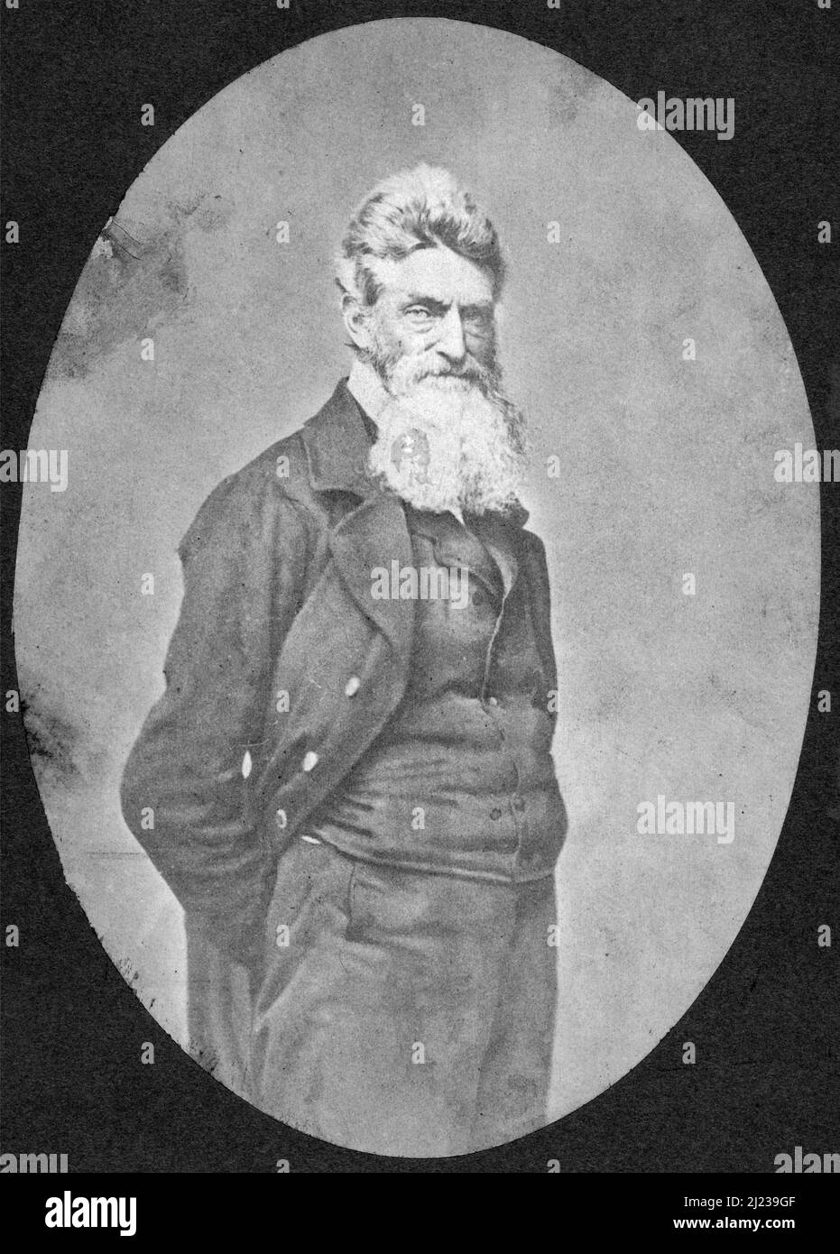 John Brown, John Brown (1800 – 1859) leader abolitionniste américain. Tout d'abord atteint son importance nationale pour son abolitionnisme radical et ses combats à Bleeding Kansas, il a finalement été capturé et exécuté pour une incitation avortée à une rébellion d'esclaves à Harpers Ferry avant la guerre civile américaine. Brown était le principal représentant de la violence dans le mouvement abolitionniste américain : Banque D'Images