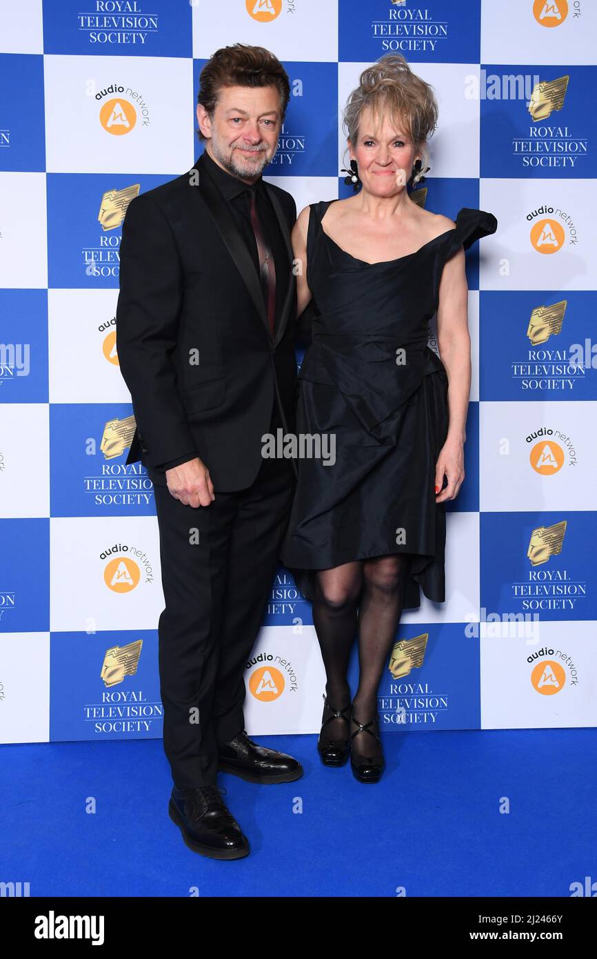 Londres, Royaume-Uni. 29 mars 2022. Lorraine Ashbourne et Andy Serkis assistent aux Royal Television Society Program Awards à l'hôtel Grosvenor de Londres. Date de la photo: Mardi 29 mars 2022. Le crédit photo devrait se lire: Matt Crossick/Empics/Alamy Live News Banque D'Images