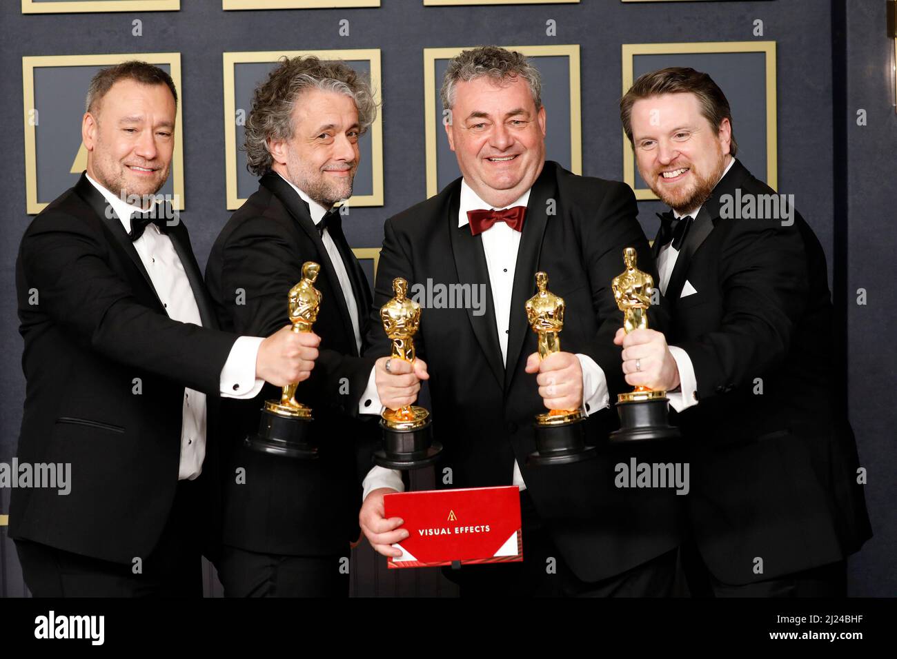 28 mars 2022, Los Angeles, CA, Etats-Unis: LOS ANGELES - 27 MARS: Brian Connor, Paul Lambert, Gerd Nefzer, Tristan Myles à l'Academy Awards 94th au Dolby Theatre le 27 mars 2022 à Los Angeles, CA (Credit image: © Kay Blake/ZUMA Press Wire) Banque D'Images