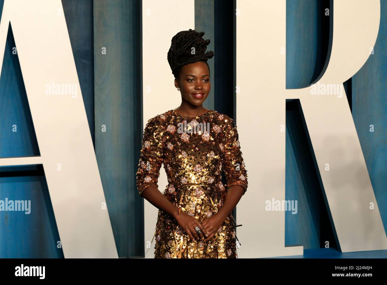 27 mars 2022, Beverly Hills, CA, Etats-Unis: LOS ANGELES - MAR 27: Lupita Nyong'o à la Vanity Fair Oscar Party au Wallis Annenberg Center for the Performing Arts le 27 mars 2022 à Beverly Hills, CA (Credit image: © Kay Blake/ZUMA Press Wire) Banque D'Images