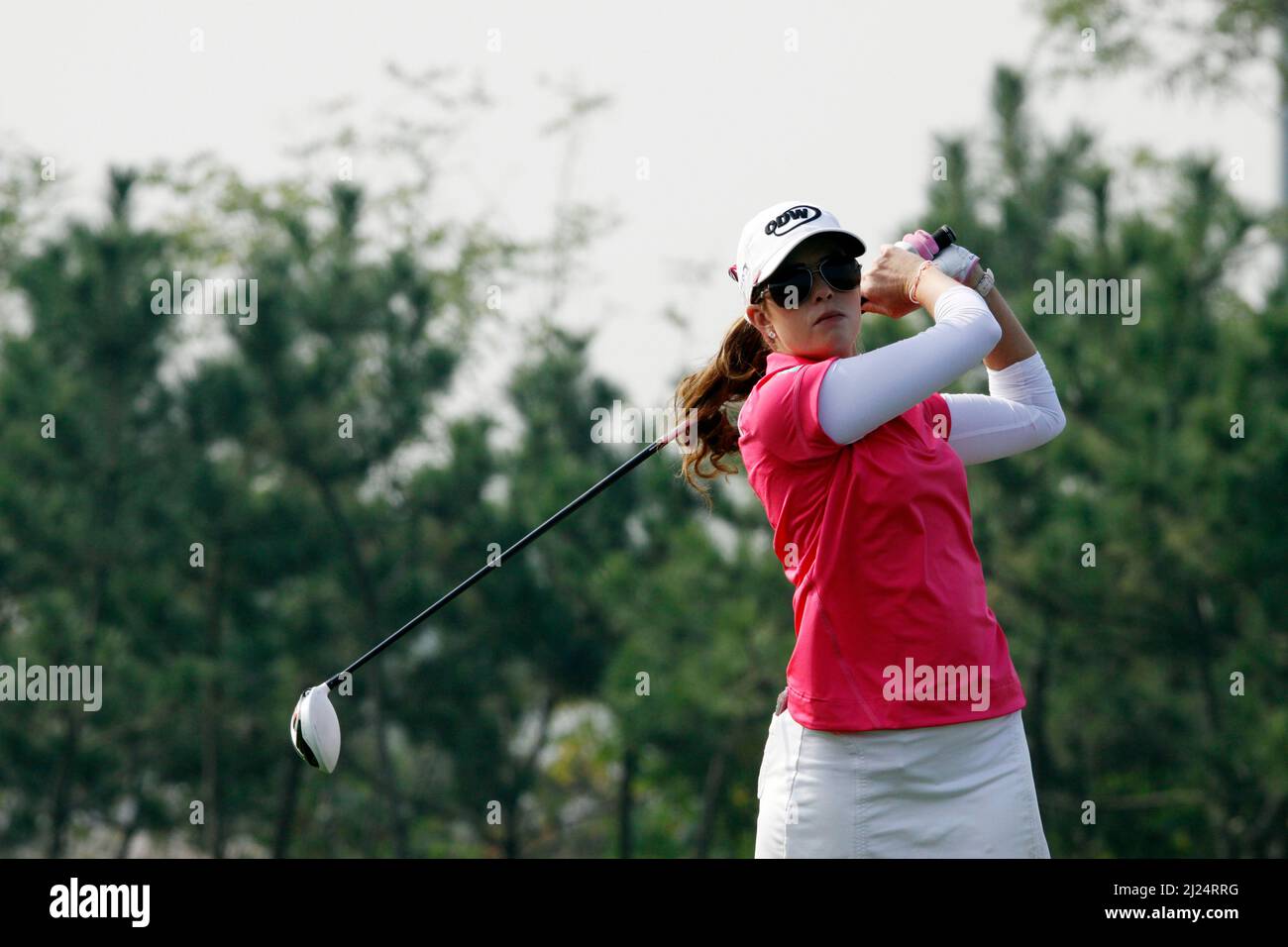 8 oct 2011-Incheon, South Korea-CREAMER, Paula des Etats-Unis, joue shes tee shot sur le 2th trous pendant le championnat LPGA par Hana Bank au club de golf SKY72 à Incheon le 8 oct 2011, Corée du Sud. Banque D'Images