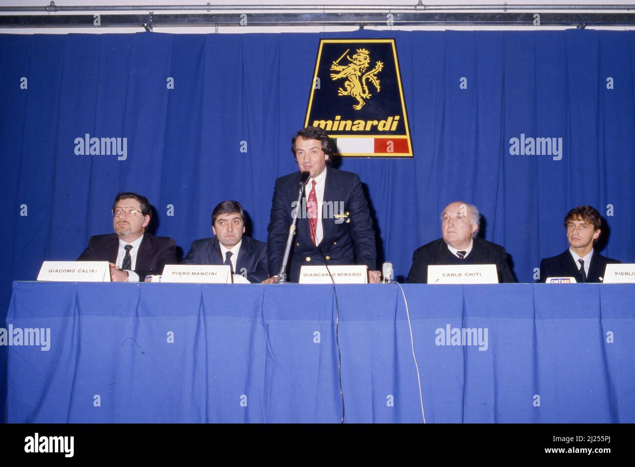 Carlo Chiti (ITA) Giancarlo Minardi (ITA) Giacomo Caliri (ITA) Piero Mancini (ITA) Motori Moderni Pierluigi Martini (ITA) Banque D'Images