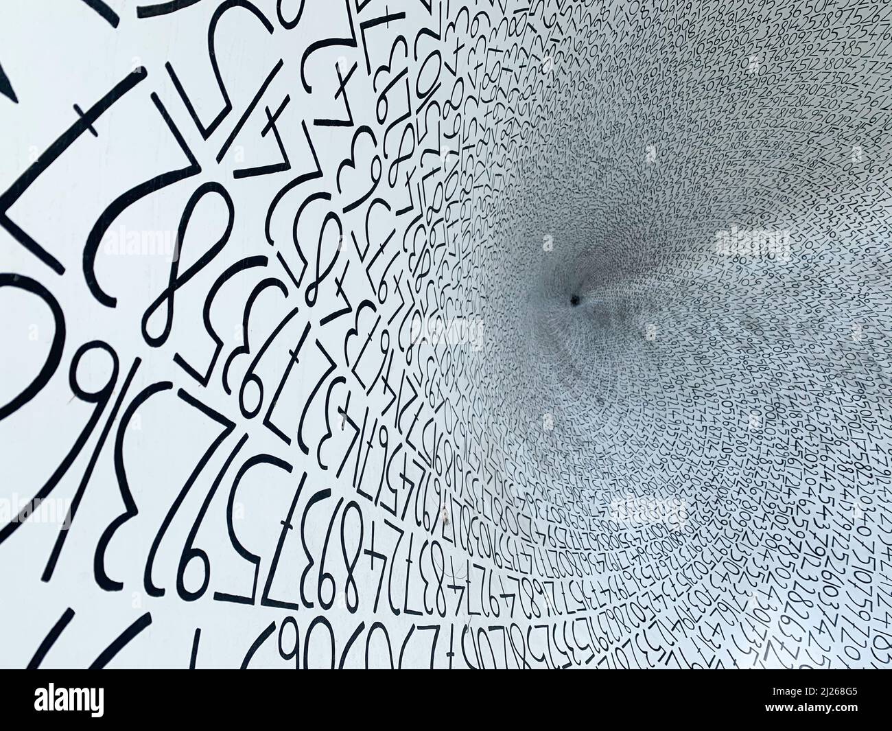 Numéros noirs sur fond blanc. Arrière-plan noir et blanc. Banque D'Images