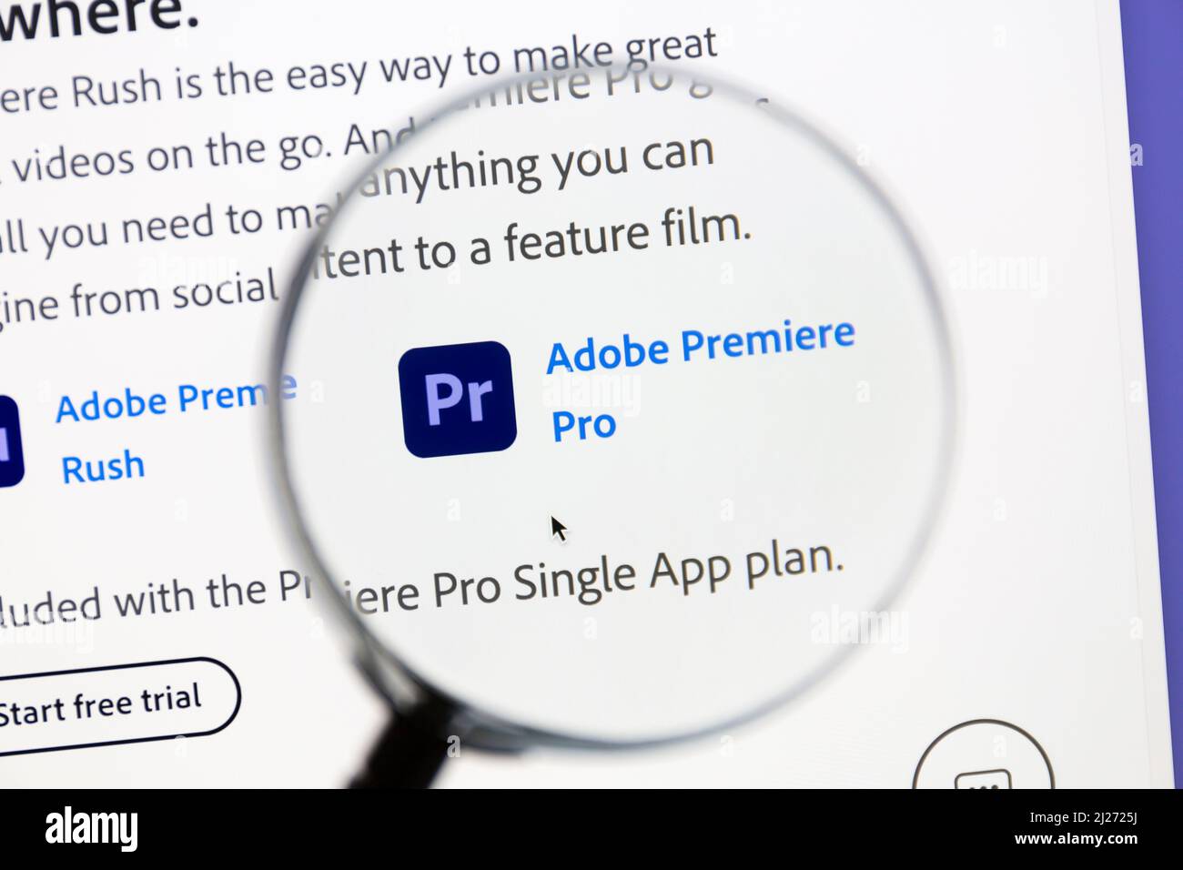 Ostersund, Suède - Mars 18, 2022: Site web Adobe Premiere Pro. Adobe Premiere Pro est un logiciel de montage vidéo basé sur la chronologie développé par Banque D'Images