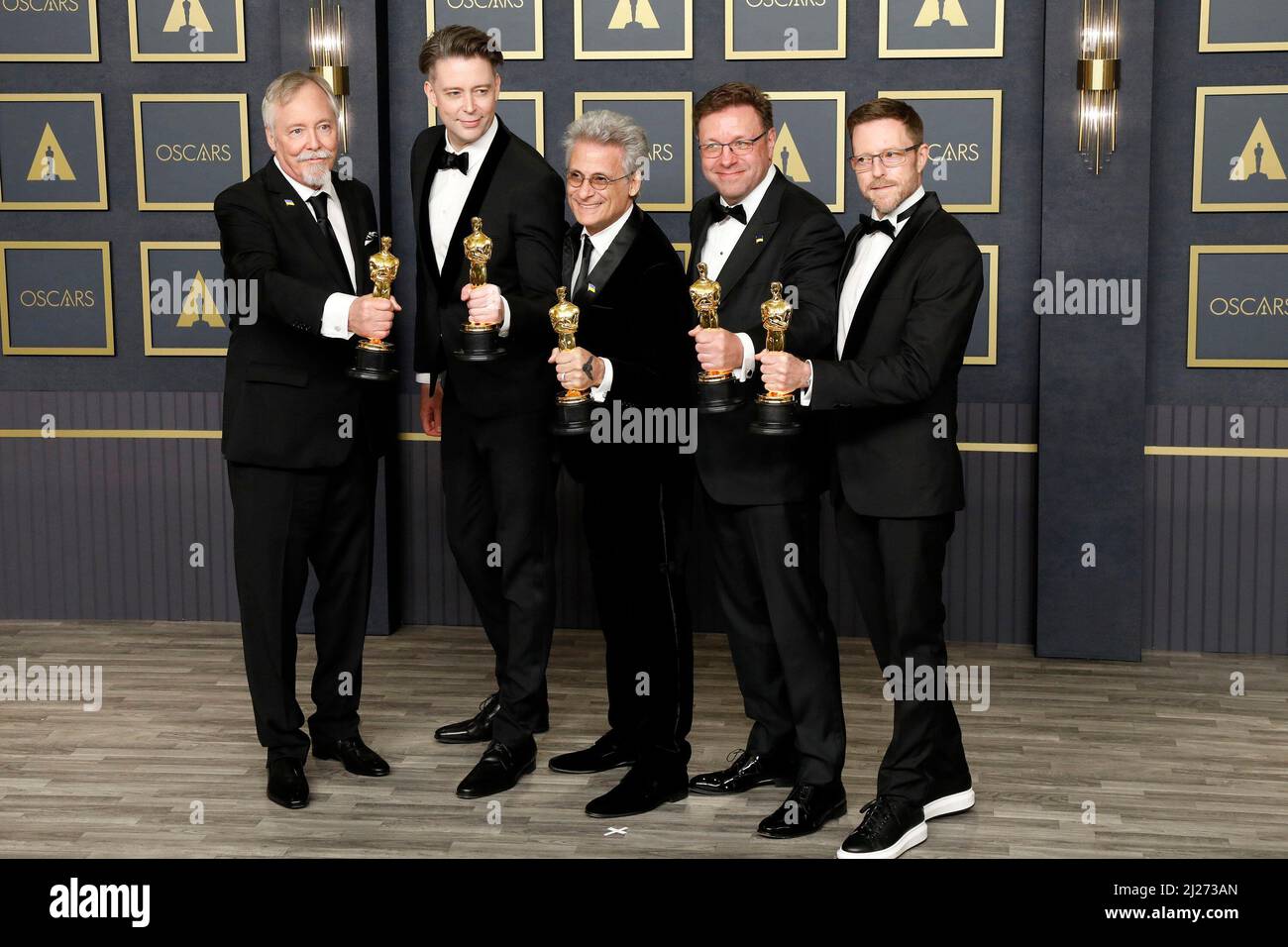 Mac Ruth, Mark Mangini, Theo Green, Doug Hemphill, Ron Bartlett dans la salle de presse pour les Prix de l'Académie 94th - salle de presse 2, Dolby Theatre, Los Angeles, CA 27 mars 2022. Photo de : Collection Priscilla Grant/Everett Banque D'Images