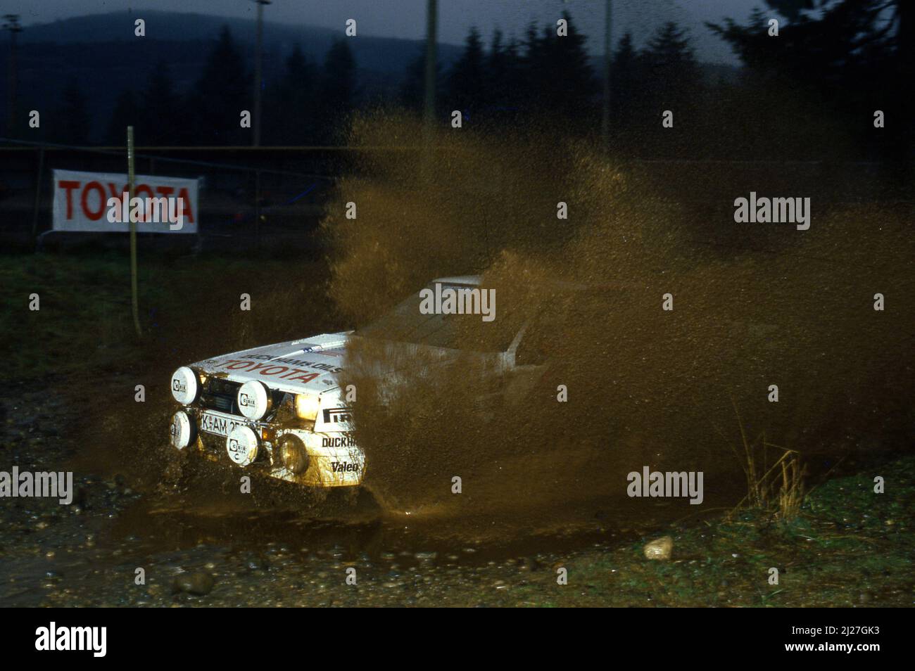 Bjorn Waldegard (SWE) Fred Gallagher (GBR) Toyota Celica Twincam Turbo GRB Toyota Team Europe Banque D'Images