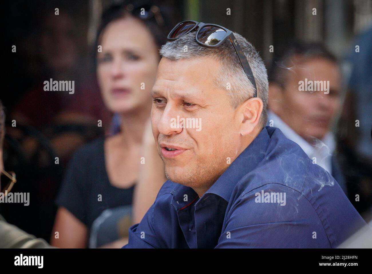 2015-06-27 14:12:34 NLD/Amsterdam/20150627 -Martin Kok op het terras, pays-bas Out - belgique Out Credit: ANP/Alamy Live News Banque D'Images