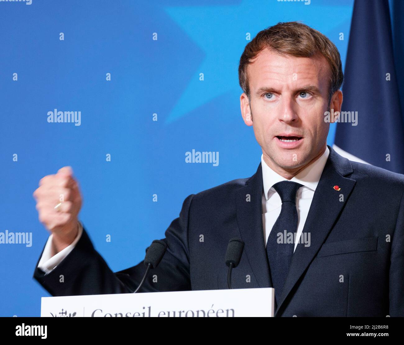 Belgique, Bruxelles, le 22 octobre 2021 : le Président de la République française Emmanuel Macron assiste à une conférence de presse pour la réunion du Conseil européen. E Banque D'Images