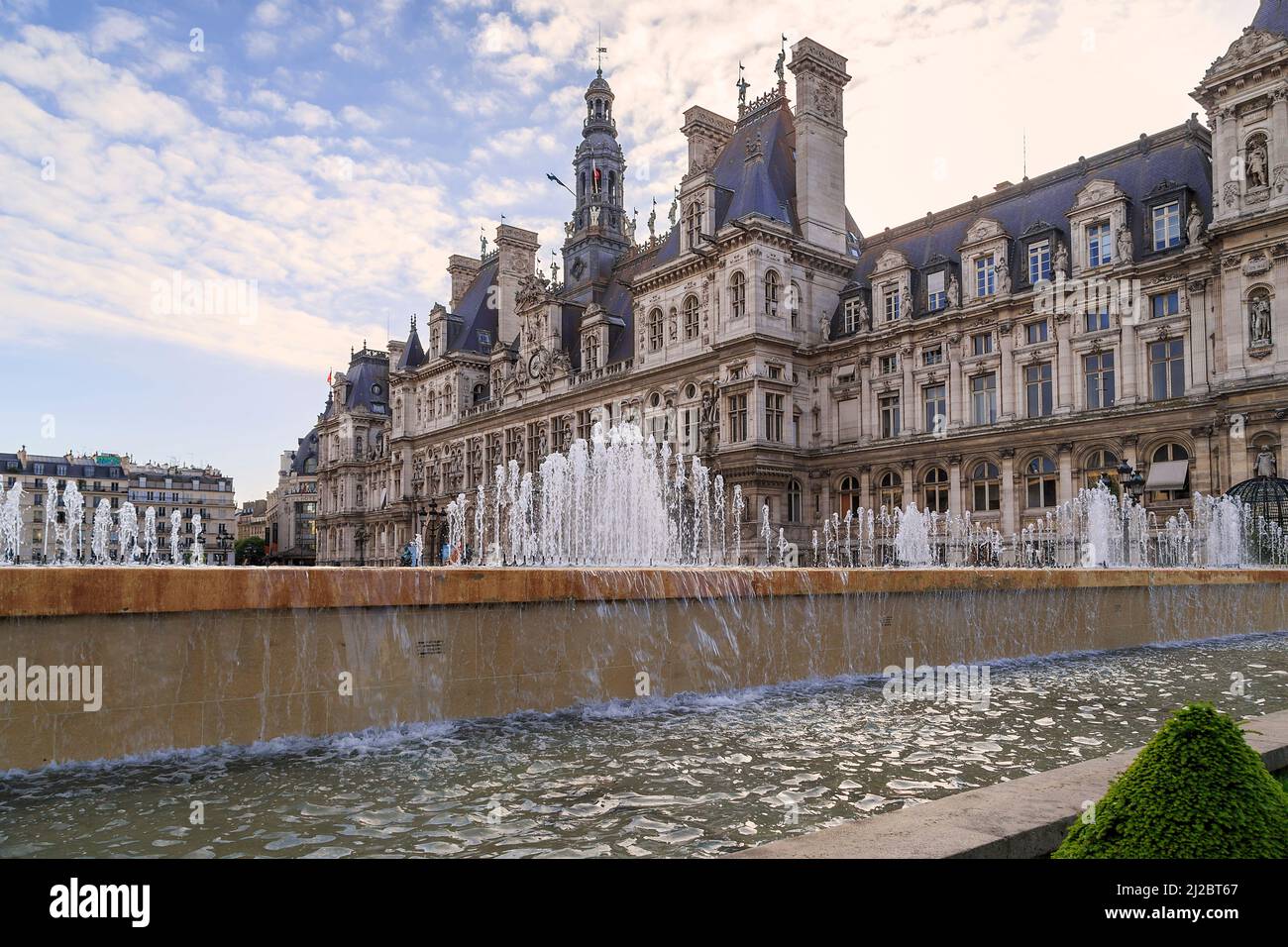 PARIS, FRANCE - 13 MAI 2015 : voici l'hôtel de ville de Paris, connu sous le nom d'hôtel de ville. Banque D'Images