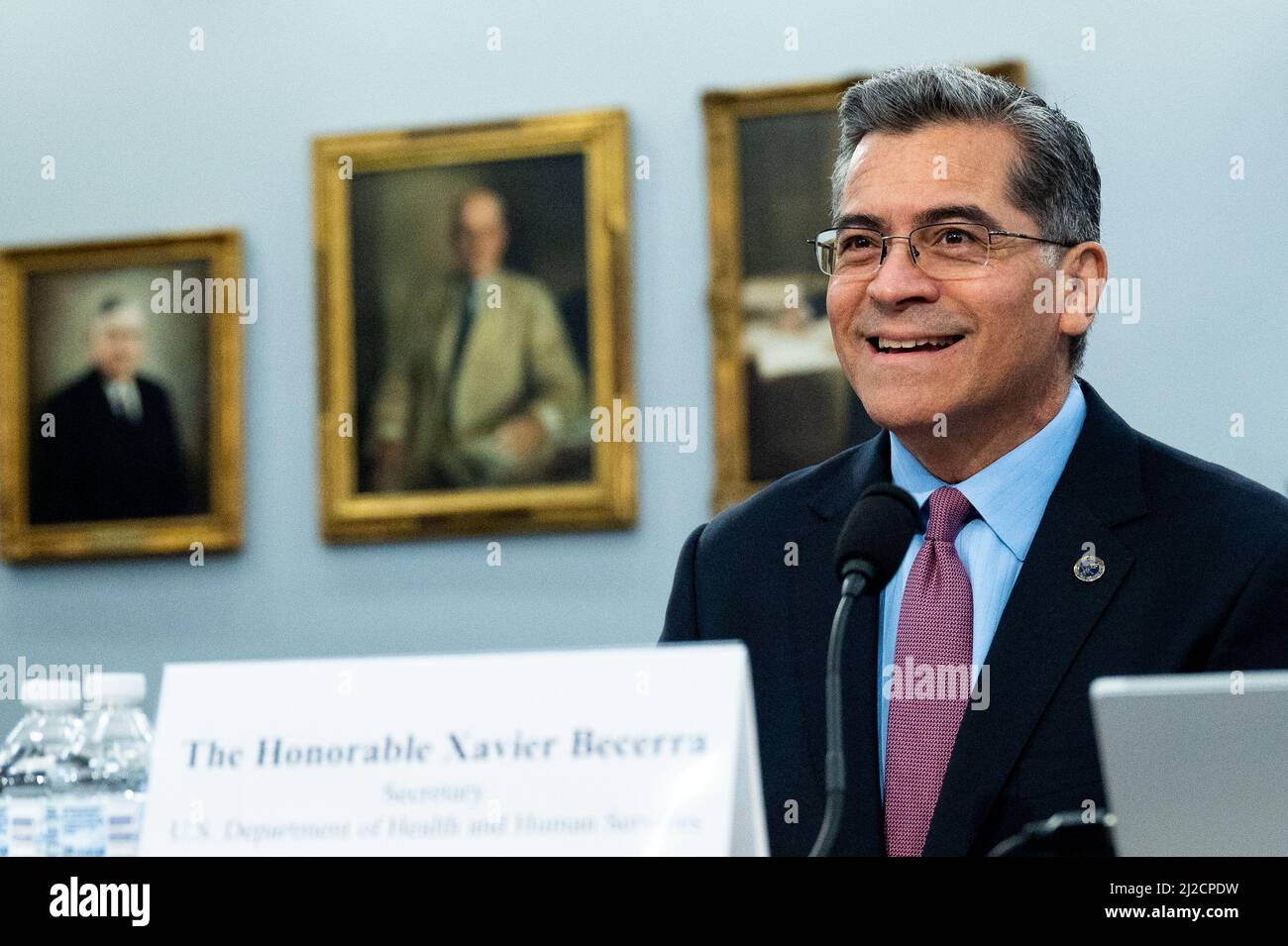 Washington, États-Unis. 31st mars 2022. Xavier Becerra, secrétaire à la Santé et aux Services sociaux, s'exprimant lors d'une audience du Comité des crédits de la Chambre. Crédit : SOPA Images Limited/Alamy Live News Banque D'Images