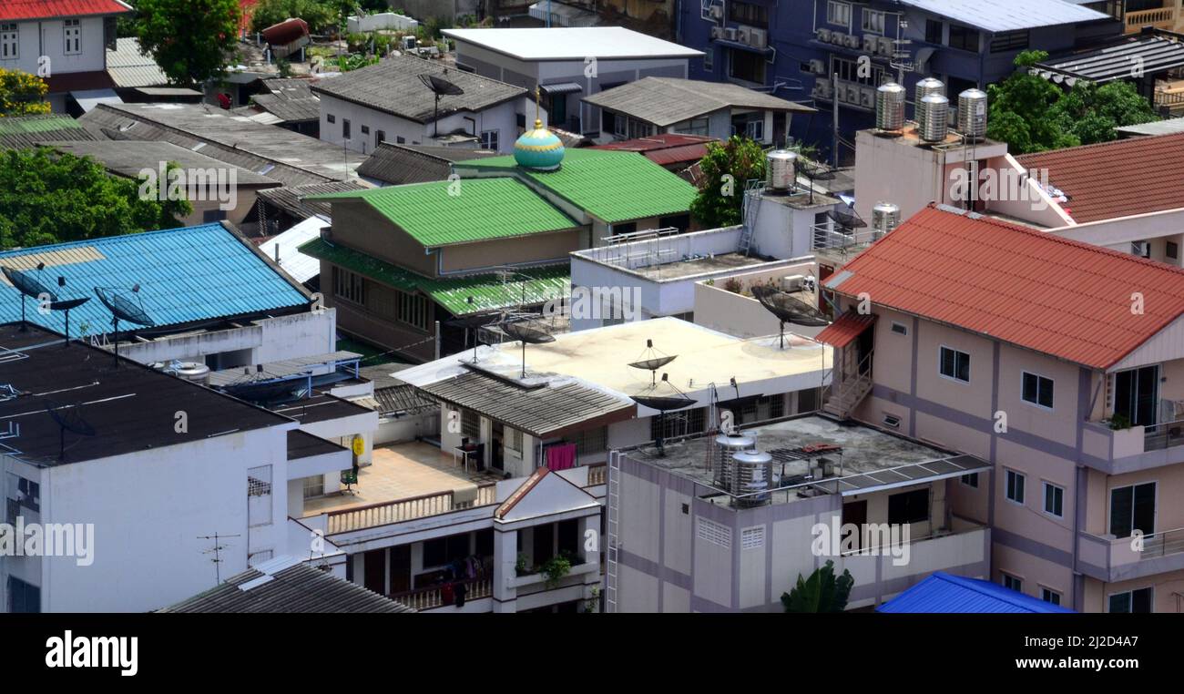 Vue aérienne d'un hébergement résidentiel dense, Bangkok, Thaïlande, Asie. Banque D'Images