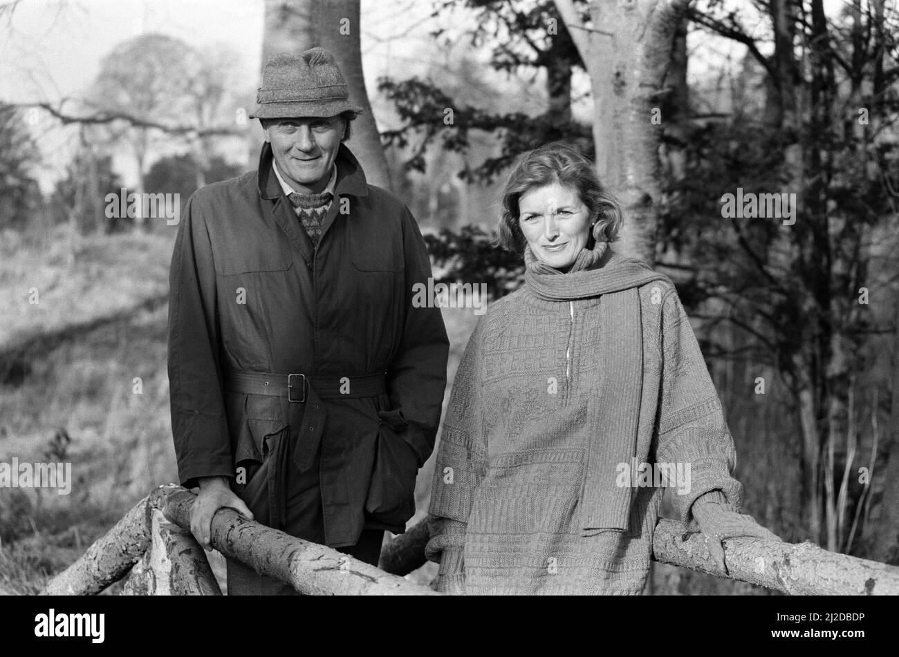 Michael Heseltine, photographié chez lui avec sa femme Ann. Quelques jours plus tôt, il a démissionné de son poste de secrétaire d'État à la Défense pour l'affaire Westland. 13th janvier 1986. Banque D'Images