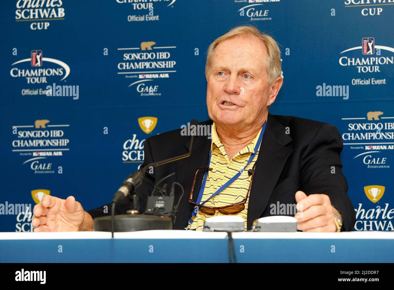 16 sept. 2011-Incheon, Corée du Sud-Jack Nicklaus, concepteur de parcours de golf, parlant du niveau de difficulté du jeu pendant le championnat PGA Tour Songdo IBD à Incheon, à l'ouest de Séoul, le 16 sept. 2011, Corée du Sud. Banque D'Images