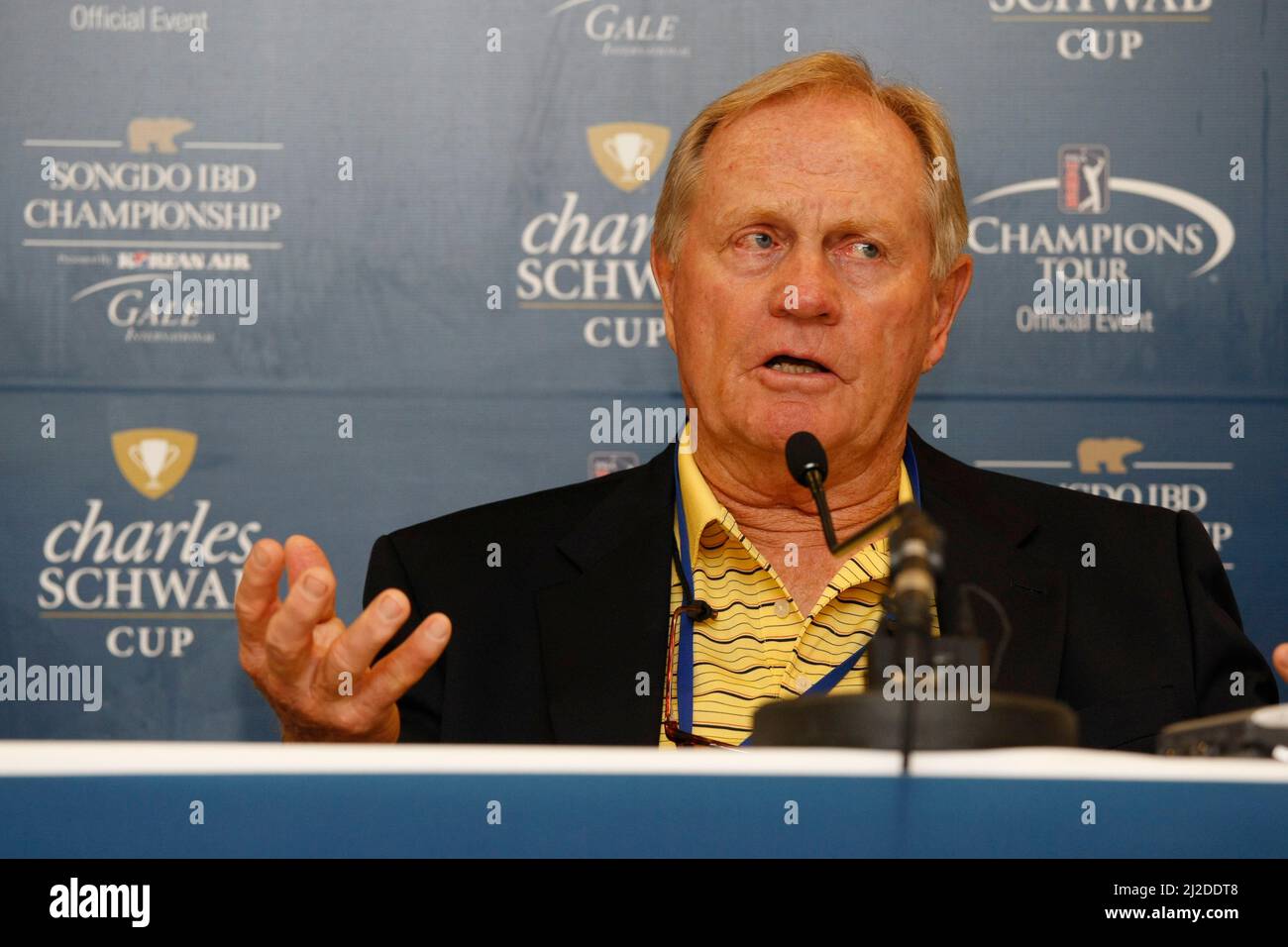 16 sept. 2011-Incheon, Corée du Sud-Jack Nicklaus, concepteur de parcours de golf, parlant du niveau de difficulté du jeu pendant le championnat PGA Tour Songdo IBD à Incheon, à l'ouest de Séoul, le 16 sept. 2011, Corée du Sud. Banque D'Images