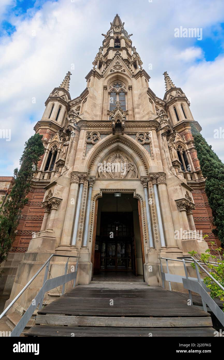 Barcelone, Espagne. Église catholique Parroquia de Sant Francesc de Sales Banque D'Images