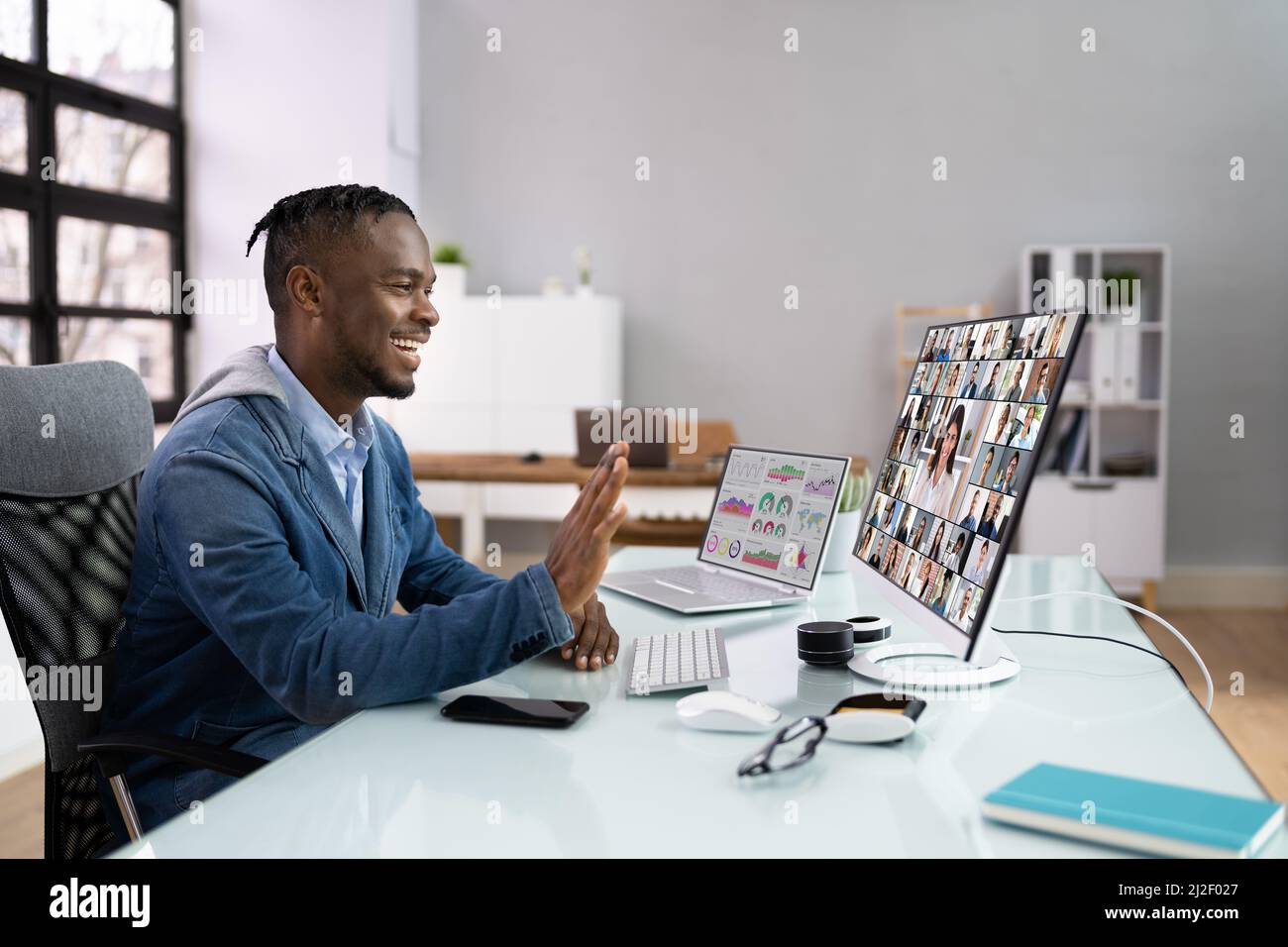 Webinaire en ligne ou vidéoconférence Bonjour Banque D'Images
