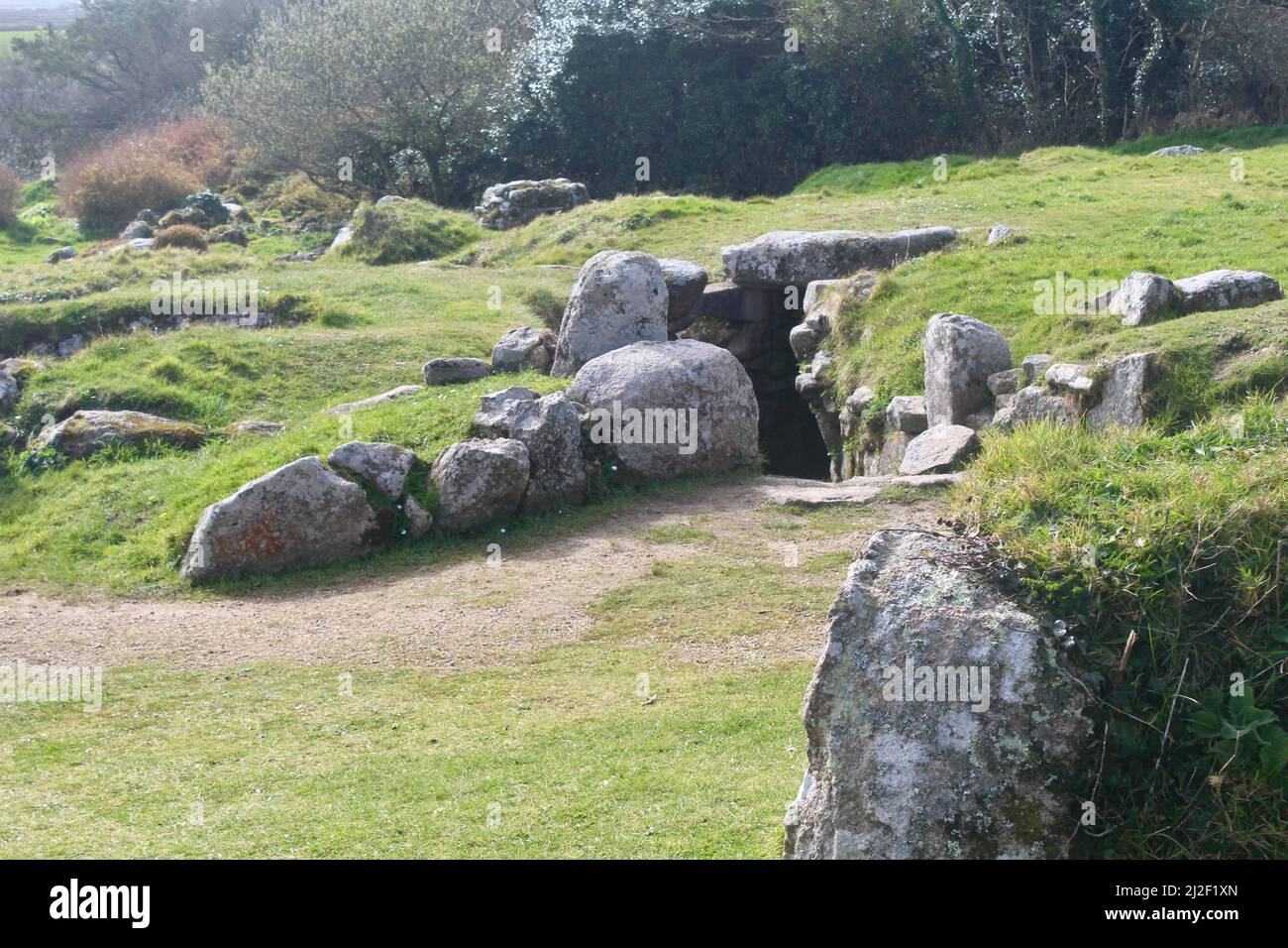 Entrée au Fogou à la colonie de car Euny à l'âge de fer, en Cornouailles, en Angleterre Banque D'Images