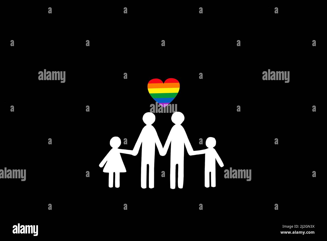 Famille homosexuelle. Différents types de famille. Simbol de famille en papier avec coeur arc-en-ciel Banque D'Images
