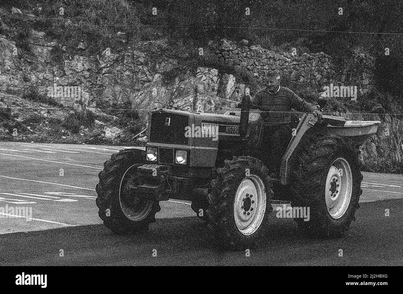 Kubota tractor in Banque d'images noir et blanc - Alamy