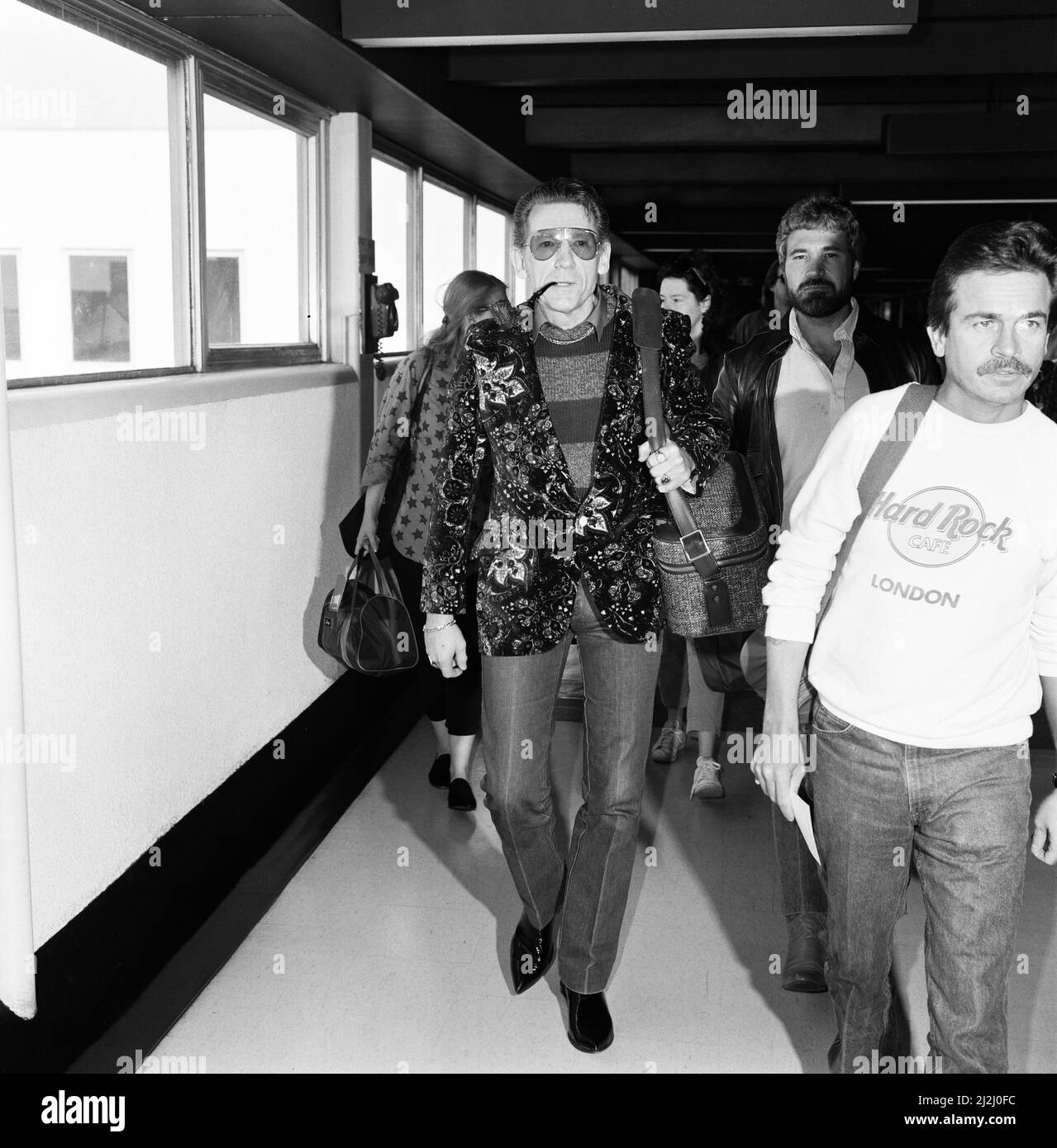 Jerry Lee Lewis à l'aéroport de Heathrow. 2nd avril 1987. Banque D'Images