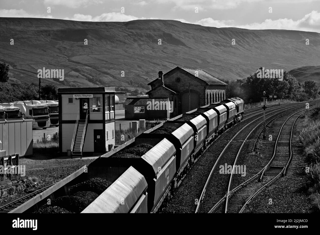 Freightliner Merry va faire le tour du train de charbon en passant par Kirkby Stephen sur le règlement à Carlisle chemin de fer Banque D'Images