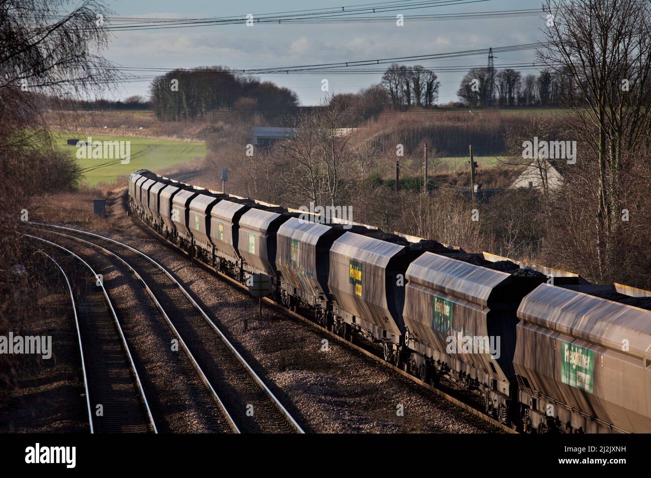 Burton Salmon, Yorkshire, Freightliner Merry, prenez un train de charbon rond en direction de l'ouest Banque D'Images