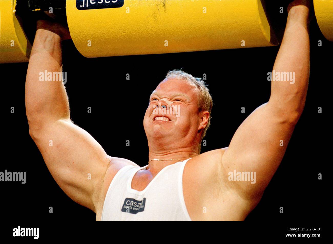 En vertu de sa victoire au Grand Prix de Suède, Magnus Samuelsson a remporté les Superseries de l'IFSA. Samuelsson a amassé le plus de points durant les Superseries d'une année. Banque D'Images En vertu de sa victoire au Grand Prix de Suède, Magnus Samuelsson a remporté les Superseries de l'IFSA. Samuelsson a amassé le plus de points durant les Superseries d'une année. Banque D'Images