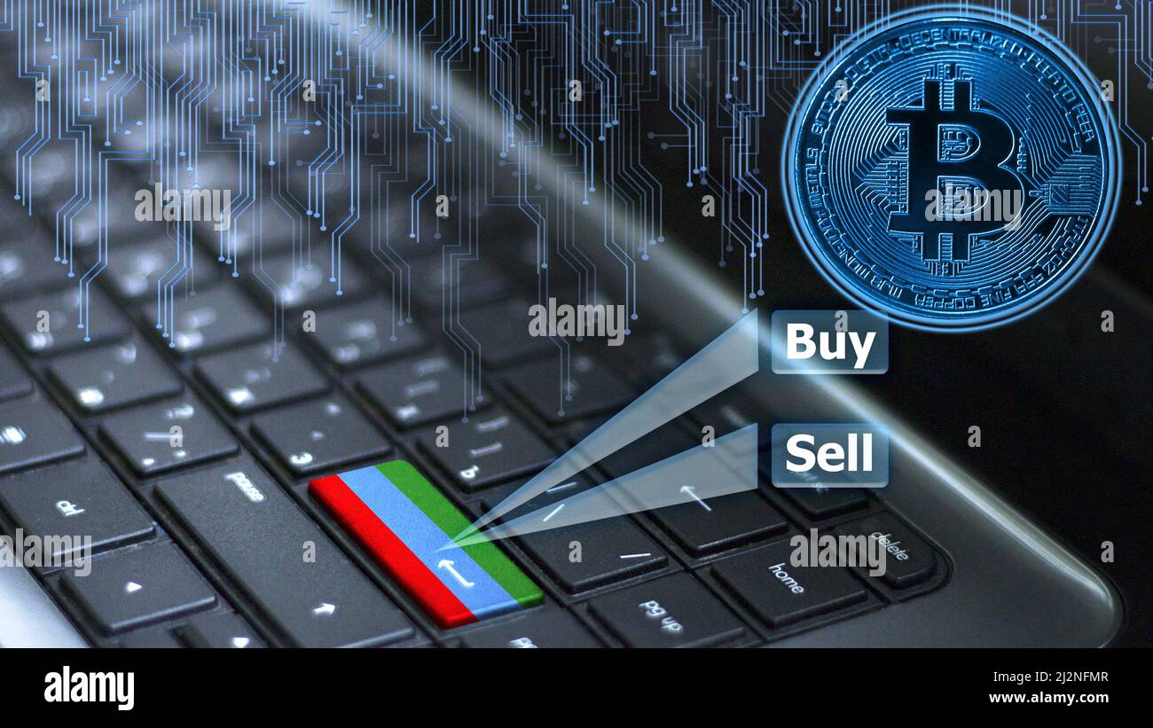 Clavier avec drapeau Dagestan sur le bouton d'entrée avec hologramme de pièce de bitcoin et concept d'achat et de vente en ligne. Banque D'Images