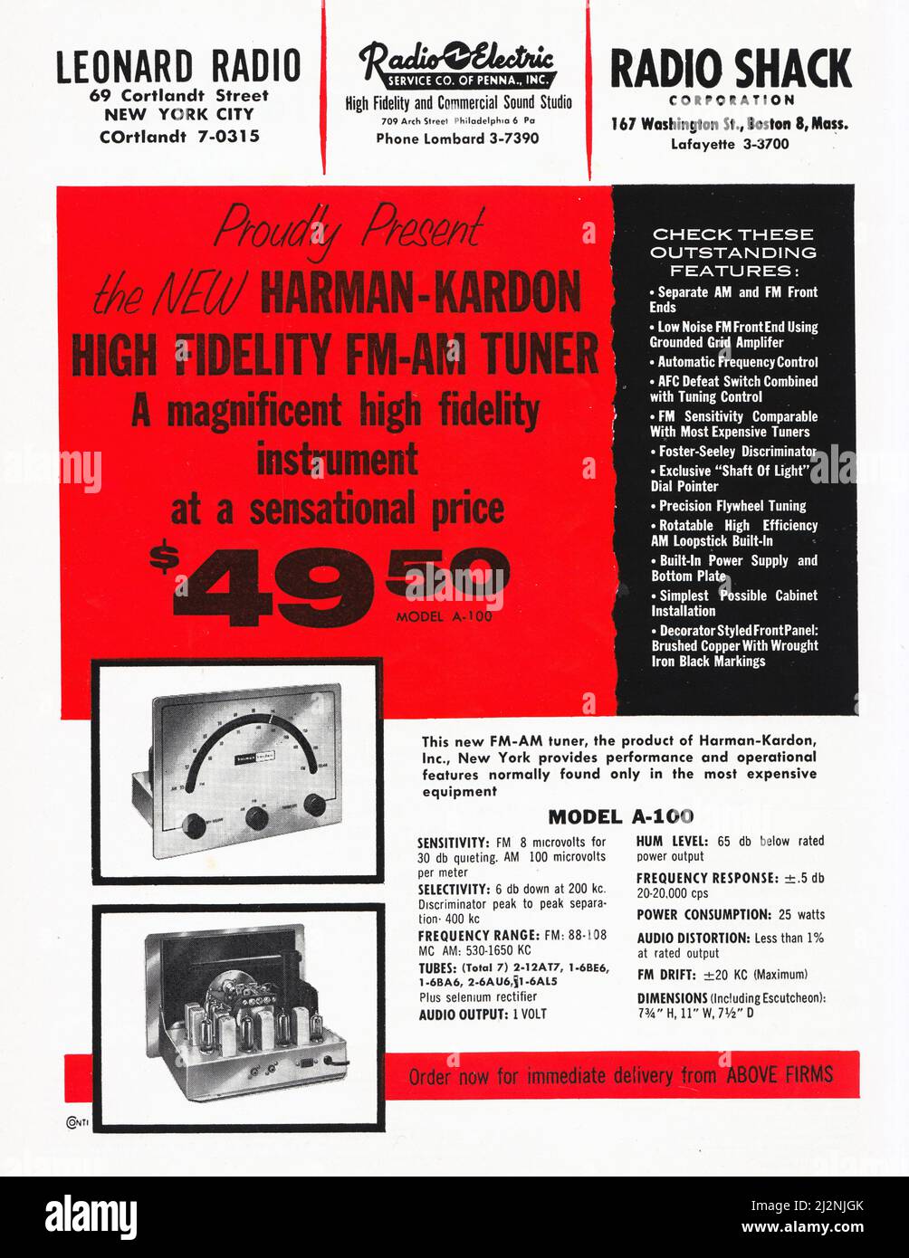 Extrait d'un magazine musical, audiophile, hi-fi 1954, une publicité pour le tuner FM-AM haute fidélité Harmon-Kardon. Banque D'Images