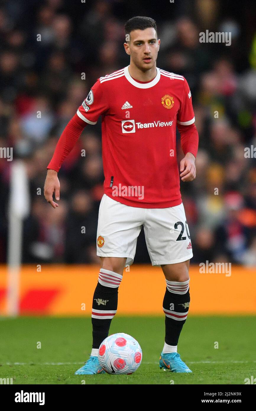 Diogo Dalot de Manchester United lors du match de la Premier League à Old Trafford, Grand Manchester, Royaume-Uni. Date de la photo: Samedi 2 avril 2022. Le crédit photo devrait se lire: Anthony Devlin Banque D'Images