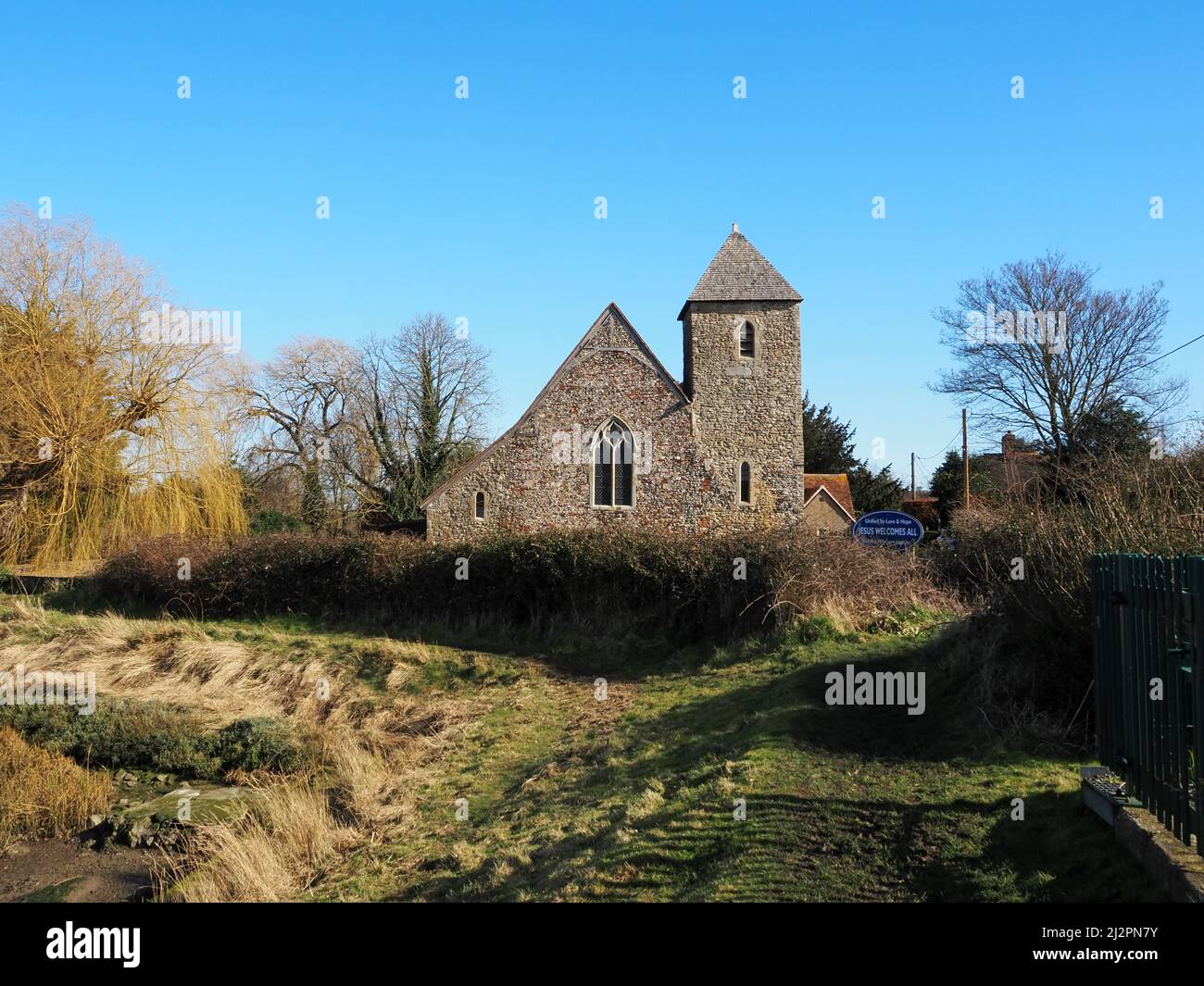 Église St Margaret d'Antioch, Lower Halstow, village sur la rivière Medway, nord du Kent, Angleterre, Royaume-Uni Banque D'Images Église St Margaret d'Antioch, Lower Halstow, village sur la rivière Medway, nord du Kent, Angleterre, Royaume-Uni Banque D'Images