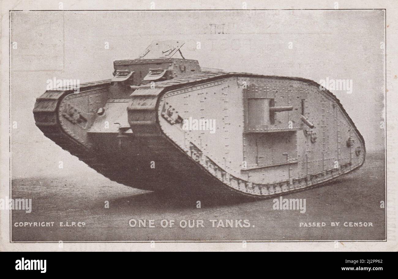 « L'un de nos chars » : carte postale de la première Guerre mondiale montrant le char de l'armée britannique Banque D'Images