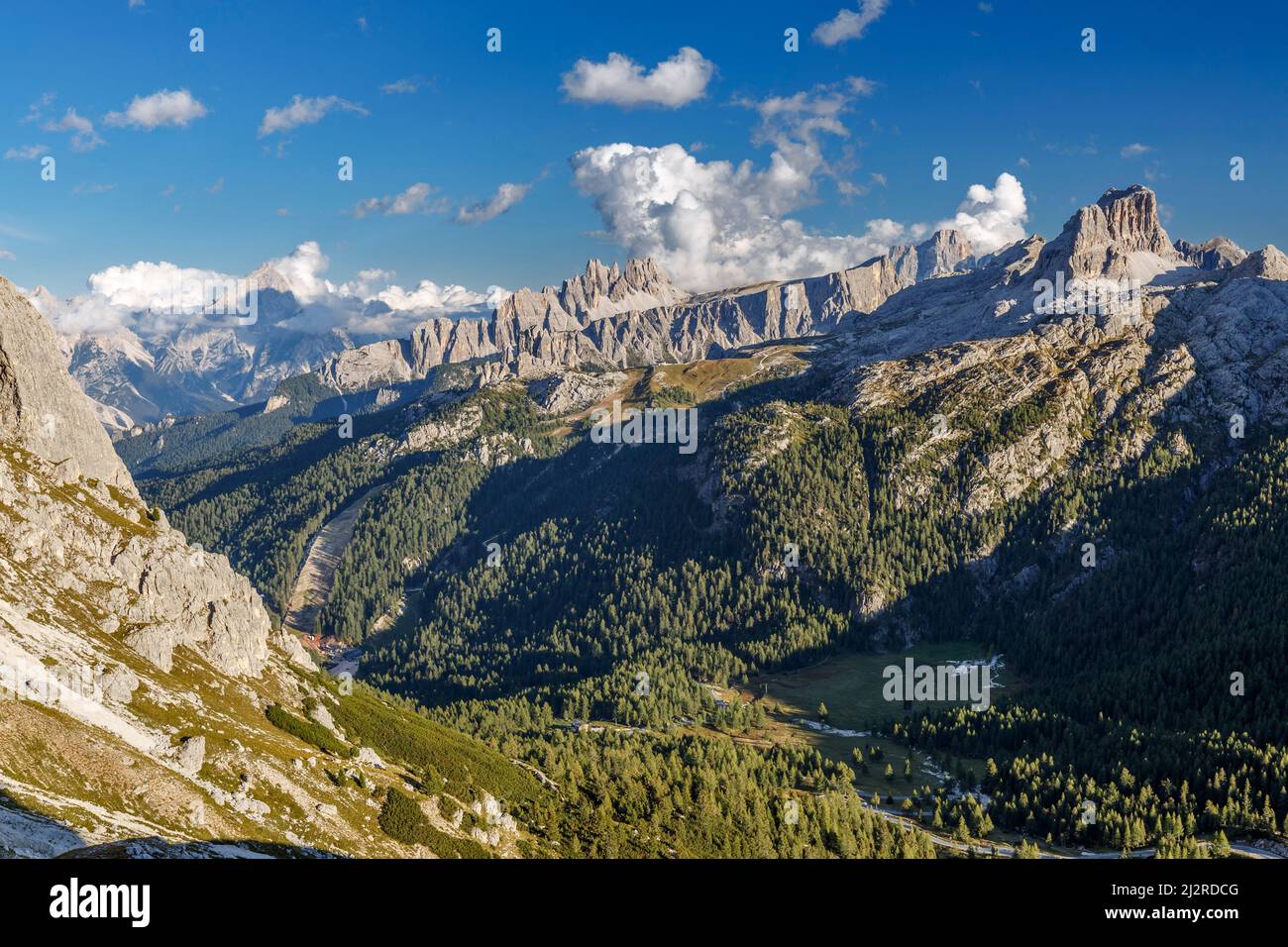 Lagazuoi vue sur la montagne, Dolomites, alpes italiennes Banque D'Images